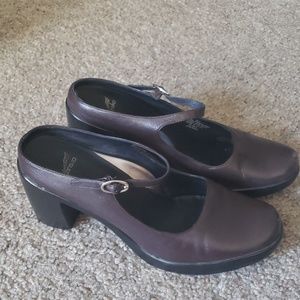 Brown Dansko mules size 39.5